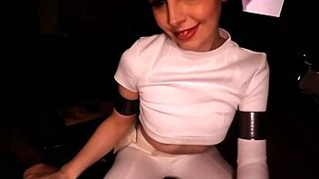 Padme rides huge cocks in wild Star Wars parody?