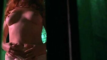 halina kowalska teases her sexy nude tits topless