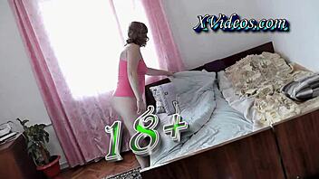 i'm sexy blonde cleanin bedroom no panties he enters fucks shaved pussy doggystyle handjob public nudism