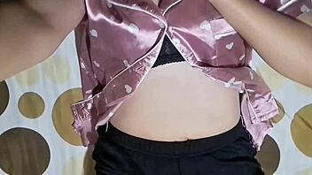 hey babe, watch me masturbate my juicy tits 🔥🍒