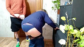 stepmom's hot ass drives me wild with lust!