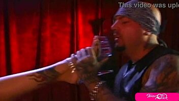 Hunk Evan Seinfeld Milks Juicy Load Into Tera Patrick’s Gorgeous Mouth