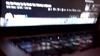 Rich lesbians lick pussies in steamy handjob masturbation session