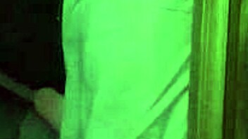 cheating bbw squirts multiple times on bbc doggystyle