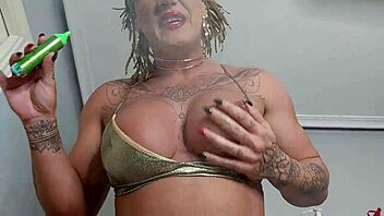 Muscular milf bitch deepthroats rimjobs squirts big clit tits.