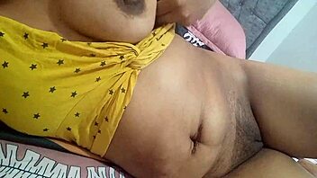 Juicy latina milf fingers gaping wet pussy to squirting orgasm