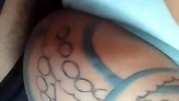 who wants public outdoor sex with sexy tattooed latina milf?