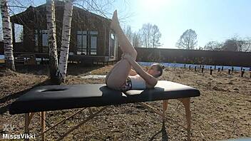 misssvikki flows smoothly in sheer home flexibility