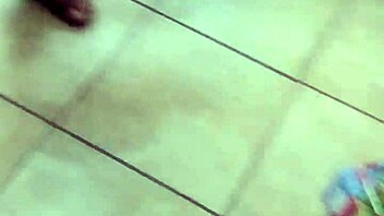 cutie flashes cock then sucks it deep in garage