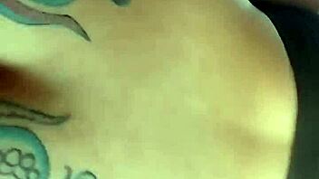 who wants public outdoor sex with sexy tattooed latina milf?