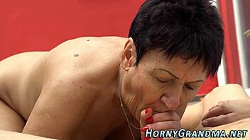 Hey, watch me suck that cock outdoors!