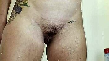 homemade pov of wife's fat ass peeing in shower