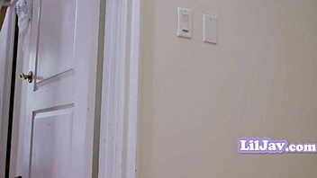 Lil Jav Asia Lee Squats Rides Massive White Cock