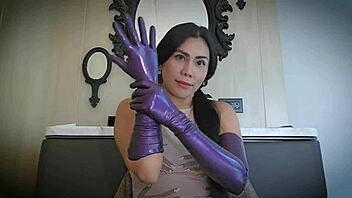 Latex glove fetish ASMR massage gropes patient into total relaxation bliss.