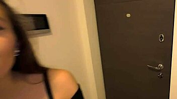 cheating wife teases handyman with blowjob and cowgirl ride 😈🍆💦