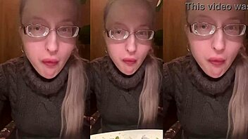 wanna fuck me during asmr restaurant dinner with food?