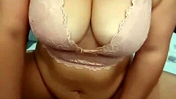 wet pussy creampie on chubby homemade wife ass
