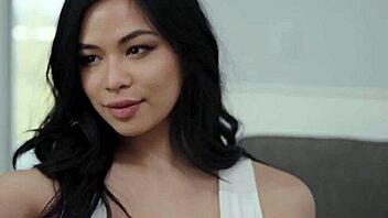 scarlett alexis bounces huge natural tits on derrick pierce's monster cock