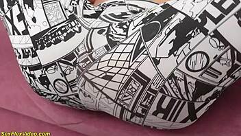 Flexi Milf Ass Gaped in Extreme Positions