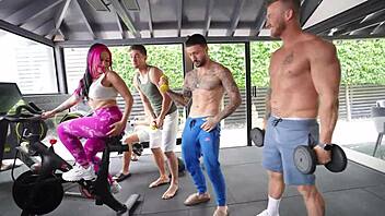 hayley quinn begs for triple penetration and creampie finish
