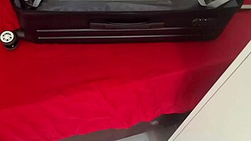 hey check this bbc stuffing tight pussy wild