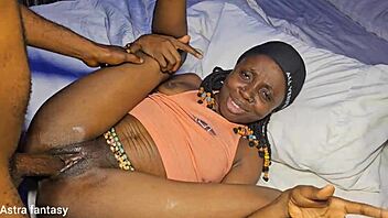 two uni students bang hard in hotel room 😈🏨