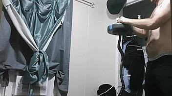 hunghank69 pumps muscular bodybuilder cock in intense workout solo