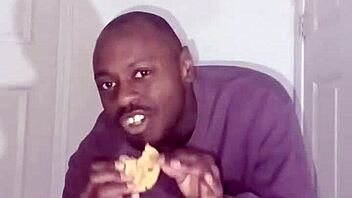 snack binge for fat ass check then semen test join me! 🍔🍑💦