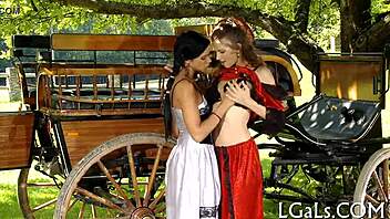 i crave lesbo fun with hot 18+ teen babes