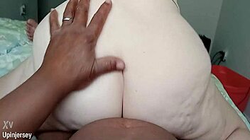 i ride that big bbc like a wild cowgirl