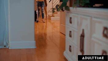 Aidra Fox seduces Kenna James for rough lesbian pussy licking