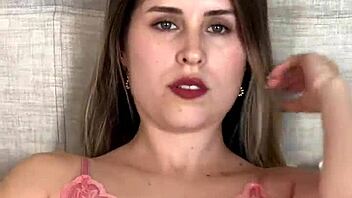 Heidy Pino's Live Webcam Seduction Show