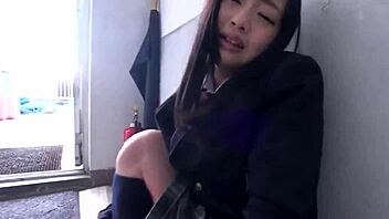 Yuu Tsujii Vibes Her Wet Vagina Outdoor
