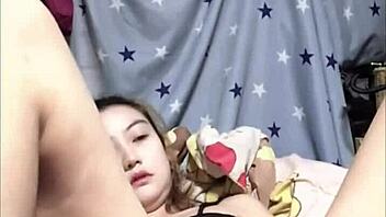 wanna see this horny japanese amateur squirt hard?