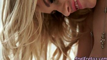 wanna feel this stunning beauty's ir assfucked passion slow