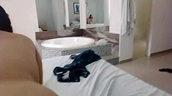 😏 chubby teen rides cock hard creampie in motel pussy