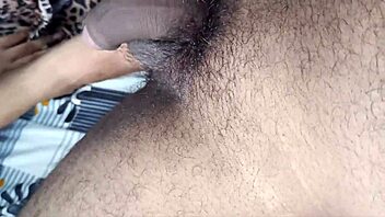 Horny Desi Girl Footjob Vibrator On Bed