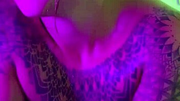 brazilian tattooed latina flashes big ass solo in motel
