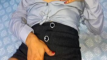 real college girl fingers her fat ass dreaming of math teacher solo