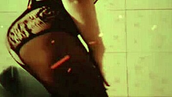 watch my sexy asian ass twerk in fishnets