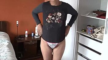hey check out this curvy mature flashing her hairy pussy while i masturbate watching you jerk off