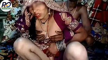 Newlyweds lift saree for passionate rough indian sex episode