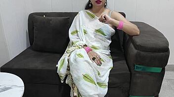 Indian babe rides with dirty talk while daddy's away