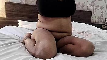 Horny Indian Schoolgirl Fingers Hairy Pussy Before Boyfriend Fucks Hindi Moans
