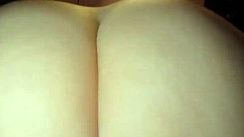Fucking Sexy Best Friend's Tight Pussy Raw