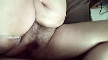 dare you watch this hairy milf's extreme close-up wet pussy spooning creampie?