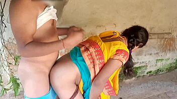 hot satin silk aunty gets outdoor boob press action