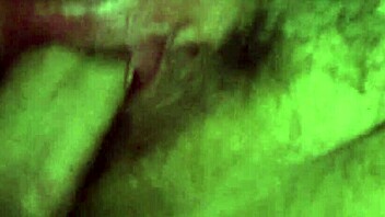 dare you watch this hairy milf's extreme close-up wet pussy spooning creampie?