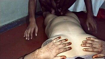 Desi Indian Housewife Secretly Licked And Fucked By Lover Curvy Tits