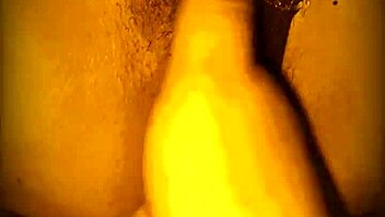 neighbor fingers my pussy while hubby works all day 😈💦👉👌